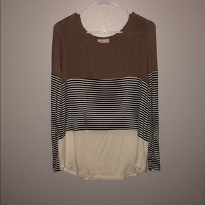 Striped block patterned top